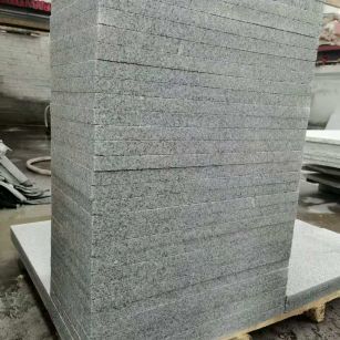 黑河 花岗岩 地铺成品300*600，尺寸标准、厚薄均匀