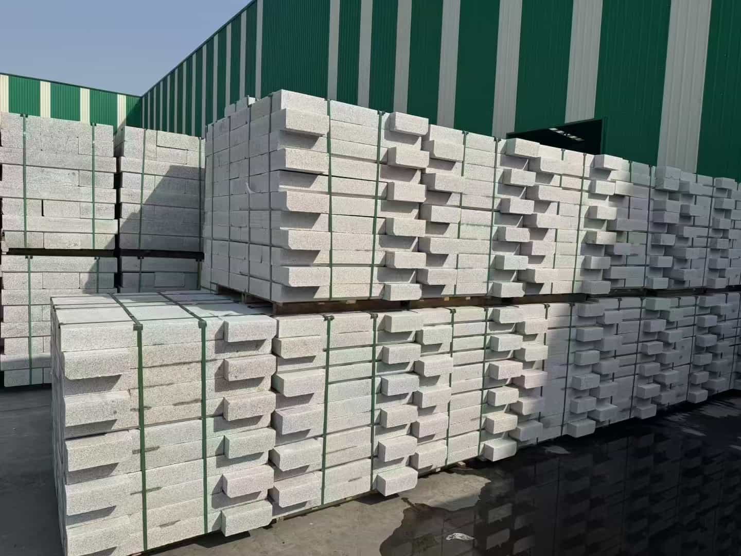 黑河芝麻白路沿石