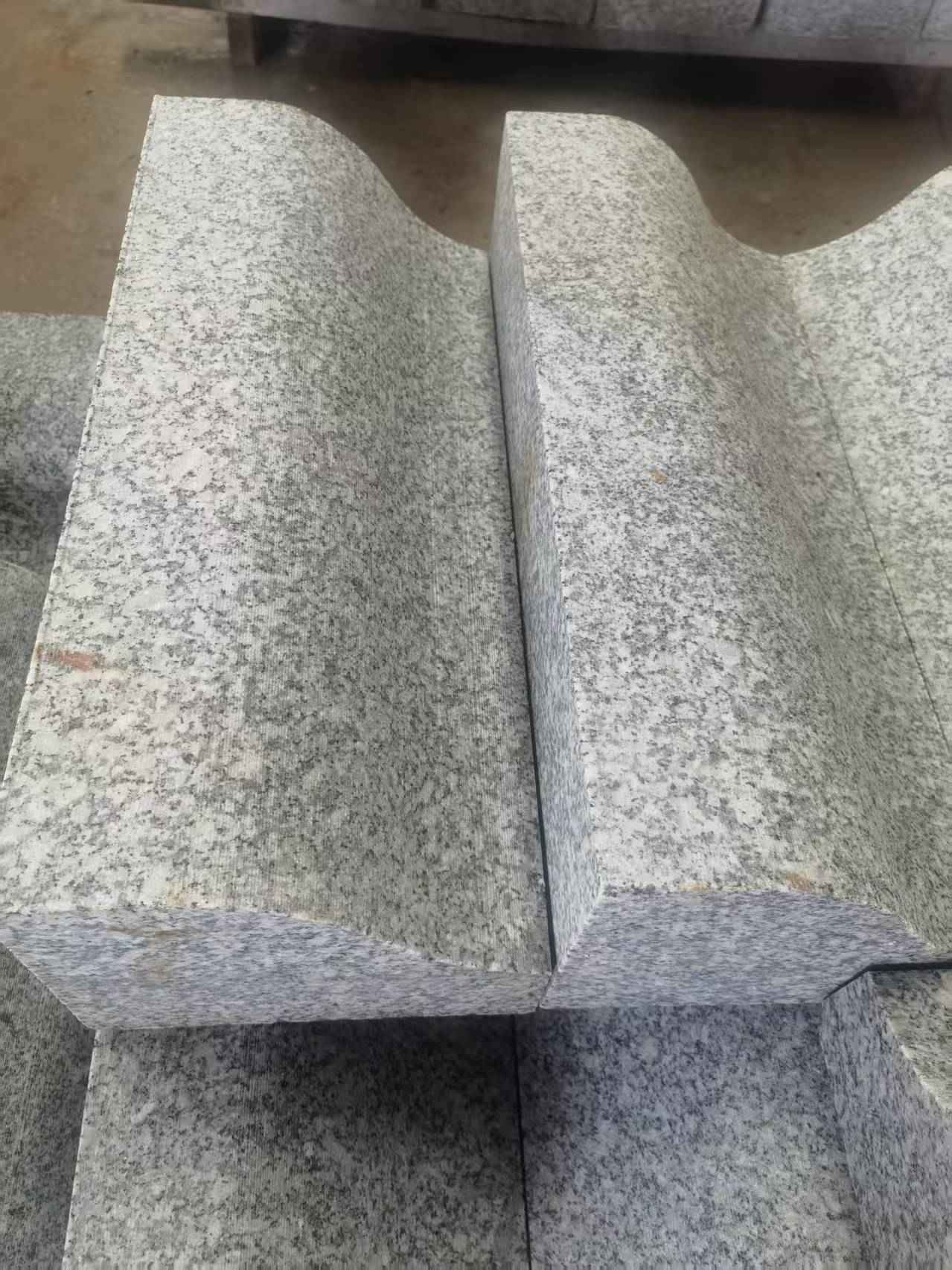 黑河芙蓉白S型拉丝面路沿石
