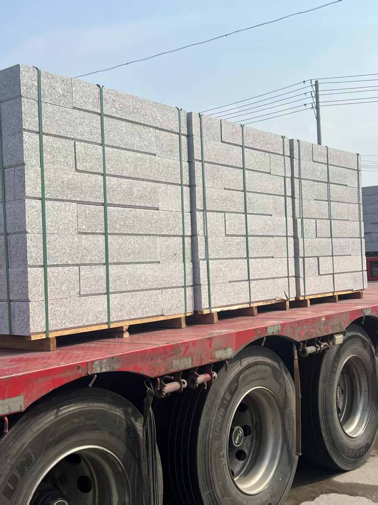 黑河 芙蓉白路沿石装车